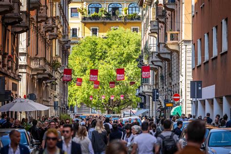 YSL – Brera Design District